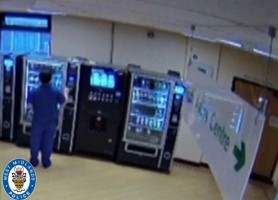 O asistentă medicală s-a folosit de cardul unei paciente, la doar 17 minute de când bătrâna a murit